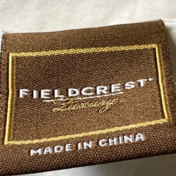 Vintage Fieldcrest Luxury 100% Egyptian  Cotton KS  sheet only Firm Price - Picture 4 of 16